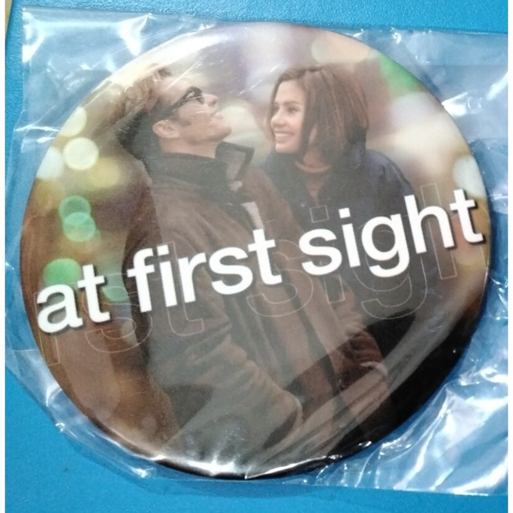 1998 Val Kilmer At First Sight THEATER Movie Promo Button Badge Pin Pinback